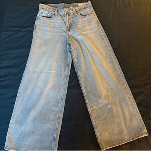 GAP Mid Rise Ultrasoft Baggy Jeans in 28/6R